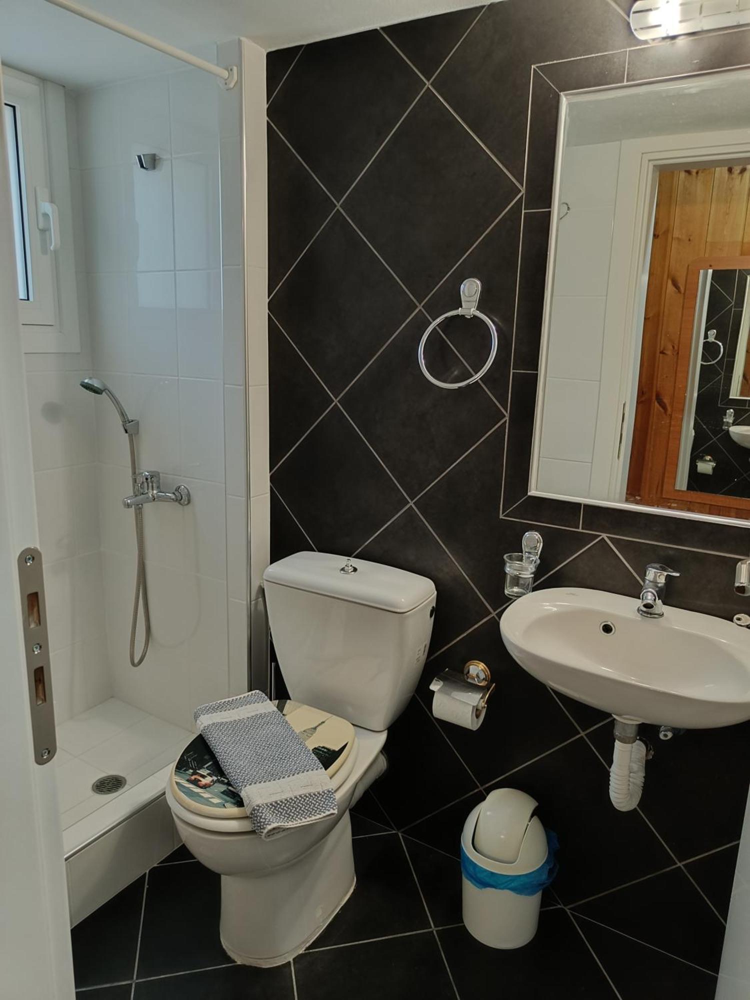 Salamis Room Appartement *